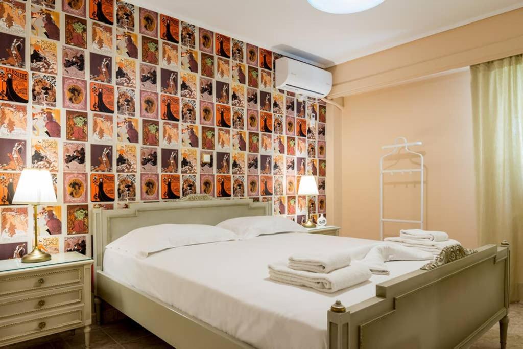 Sunny Apartment With 2 Bedrooms And Garden Glyfáda Luaran gambar