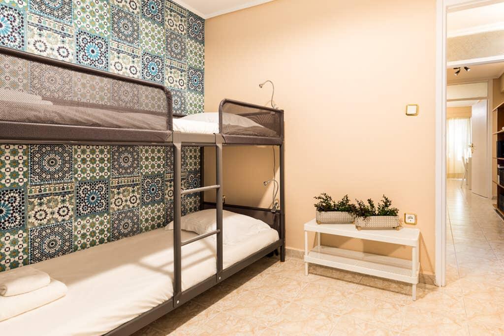 Sunny Apartment With 2 Bedrooms And Garden Glyfáda Luaran gambar